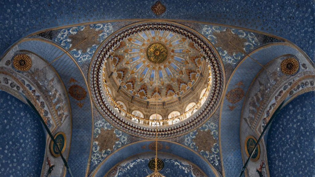 İstanbulda Osmanlı Hamamı Deneyimi Adım Adım Rehber